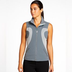 ARIAT Gray Soft Shell Athletic Western Cowgirl Riding Zip Front Pocket Vest